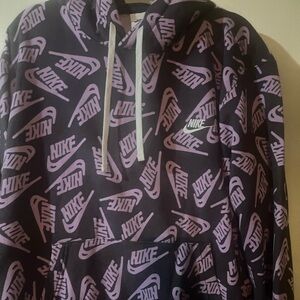 Nike hoodie SOLD